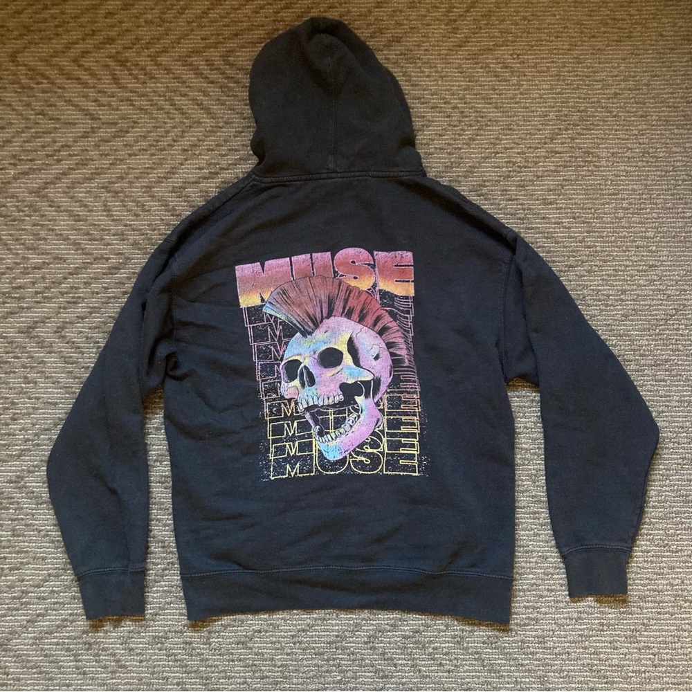 MUSE band Simulation Theory Hoodie Mohawk Skull RARE Independent Trading Co